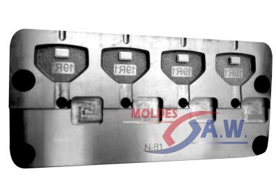 Moldes industrial para inyección de plástico.