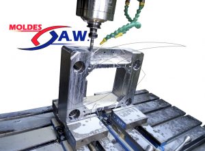 Molde industrial para inyección de plástico. Industrial inje