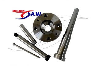 Moldes industrial para inyección de plástico.