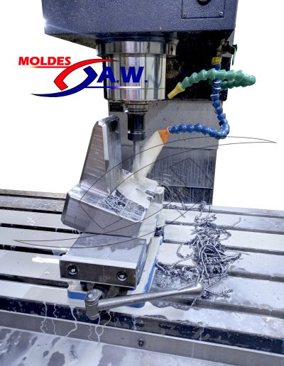 Moldes industrial para inyección de plástico.