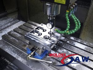 Maquinado CNC molde para inyección de plástico
