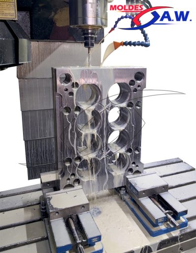 maquinado cnc experto de moldes aw